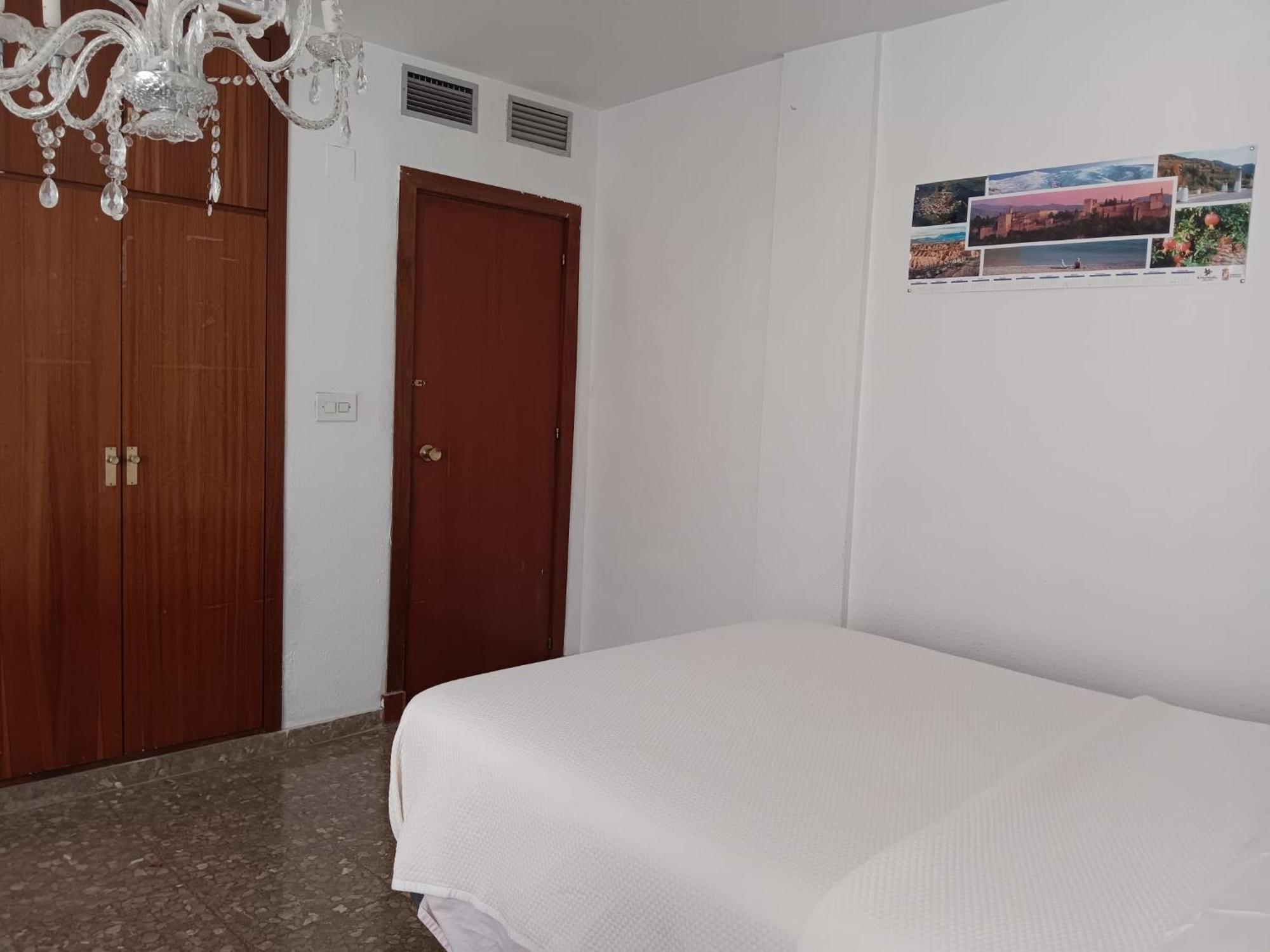 Habitaciones Amplias En El Centro De กรานาดา ภายนอก รูปภาพ